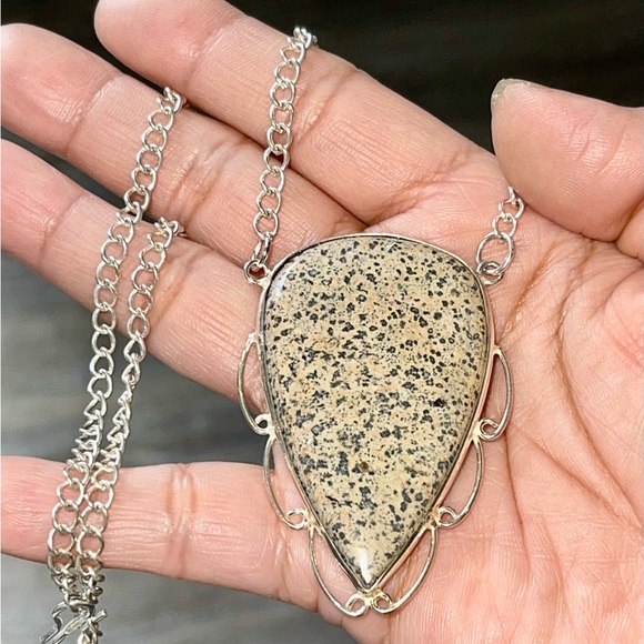 Beautiful Large Dalmatian Jasper Pendant Necklace 15” - 17” - Picture 7 of 10